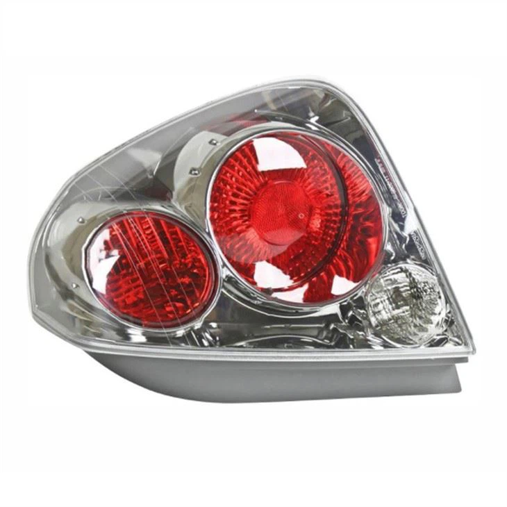 Feu arrière pour 2010 Nissan Altima